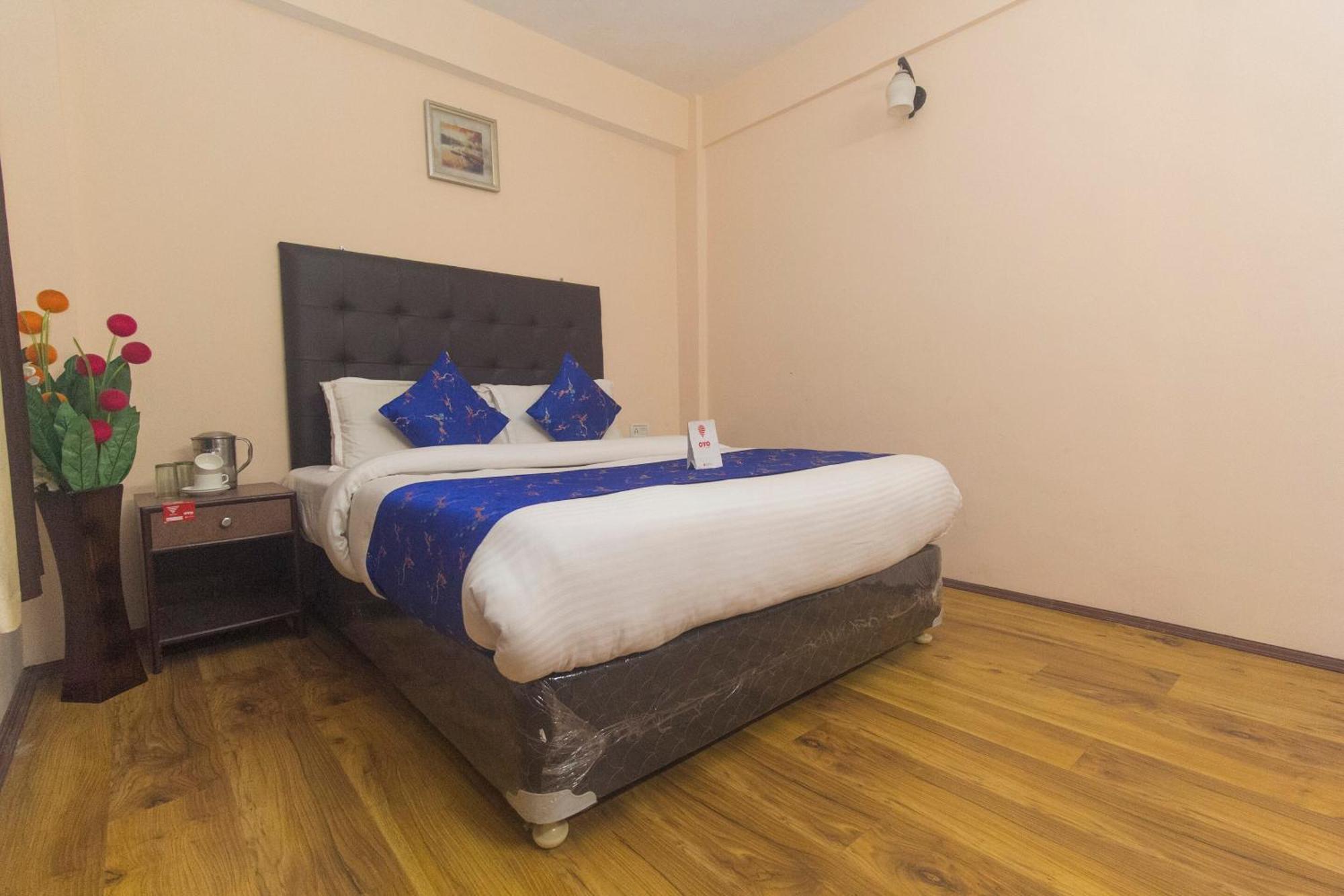 Collection O Hotel Shantiniketan Гангток Экстерьер фото